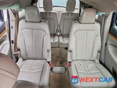 Zdjęcie 10 z 13 samochodu: 2011 LINCOLN MKT VIN:2LMHJ5AT9BBJ52253 - miniatura