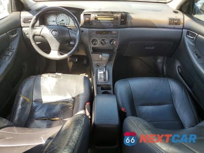 Zdjęcie 8 z 12 samochodu: 2005 TOYOTA COROLLA S VIN:1NXBR32E45Z391173 - miniatura