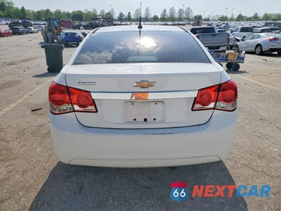 Zdjęcie 6 z 12 samochodu: 2013 CHEVROLET CRUZE LS VIN:1G1PA5SH6D7220101 - miniatura