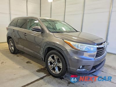 Czwarte zdjęcie samochodu z boku: 2015 TOYOTA HIGHLANDER LIMITED VIN:5TDYKRFH8FS070527 - miniatura
