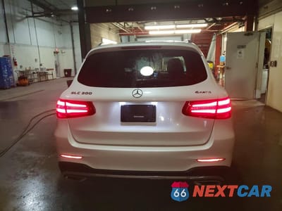 Zdjęcie 6 z 12 samochodu: 2017 MERCEDES-BENZ GLC 300 4MATIC VIN:WDC0G4KB1HF199595 - miniatura
