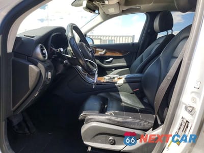 Zdjęcie 7 z 14 samochodu: 2016 MERCEDES-BENZ GLC 300 VIN:WDC0G4JB3GF026368 - miniatura