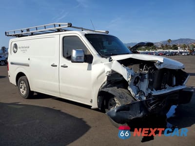 Czwarte zdjęcie samochodu z boku: 2021 NISSAN NV 3500 HD SV VIN:1N6AF0KY2MN802917 - miniatura