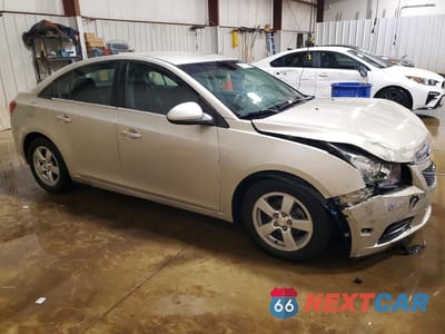 Czwarte zdjęcie samochodu z boku: 2014 CHEVROLET CRUZE LT VIN:1G1PK5SB1E7384740 - miniatura