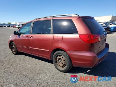 Drugie zdjęcie samochodu z przodu: 2007 TOYOTA SIENNA LE 8-PASSENGER VIN:5TDZK23C07S008139 - miniatura