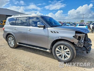 Czwarte zdjęcie samochodu z boku: 2016 INFINITI QX80 BASE VIN:JN8AZ2NF6G9613284 - miniatura