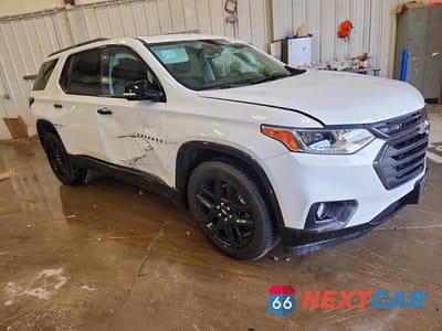 Czwarte zdjęcie samochodu z boku: 2020 CHEVROLET TRAVERSE PREMIER VIN:1GNEVKKW2LJ300519 - miniatura