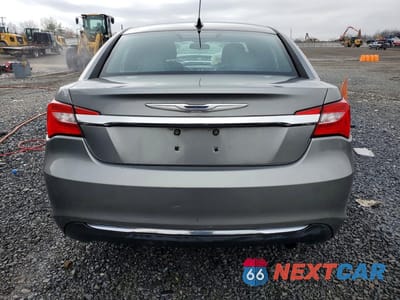 Zdjęcie 6 z 12 samochodu: 2012 CHRYSLER 200 LIMITED VIN:1C3CCBCB7CN197872 - miniatura