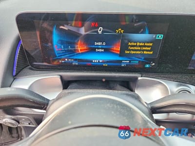 Zdjęcie 9 z 12 samochodu: 2024 MERCEDES-BENZ GLB AMG 35 4MATIC VIN:W1N4M5BB0RW366321 - miniatura