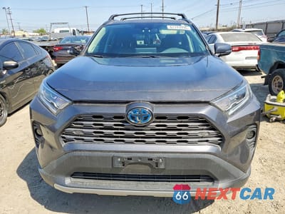 Piąte zdjęcie samochodu w środku: 2020 TOYOTA RAV4 HYBRID LIMITED VIN:2T3DWRFVXLW057748 - miniatura