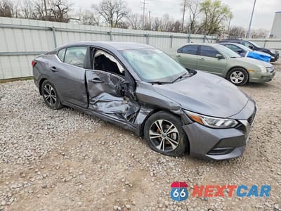 Czwarte zdjęcie samochodu z boku: 2020 NISSAN SENTRA SV VIN:3N1AB8CV1LY299404 - miniatura