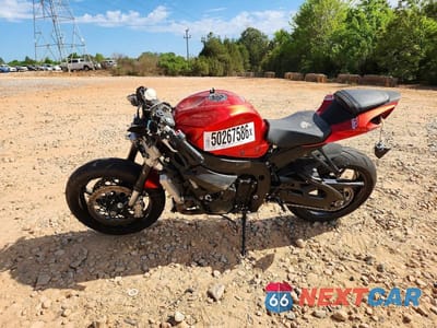 Trzecie zdjęcie samochodu z tyłu: 2022 SUZUKI GSX-R600 VIN:JS1GN7FAXN7100575 - miniatura