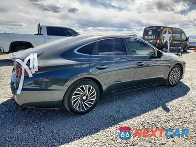 Trzecie zdjęcie samochodu z tyłu: 2023 HYUNDAI SONATA HYBRID LIMITED VIN:KMHL54JJ8PA072142 - miniatura