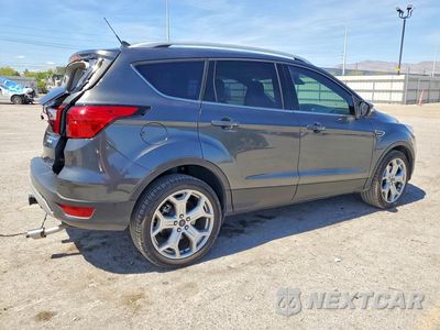 Trzecie zdjęcie samochodu z tyłu: 2019 FORD ESCAPE TITANIUM VIN:1FMCU0J95KUB05641 - miniatura