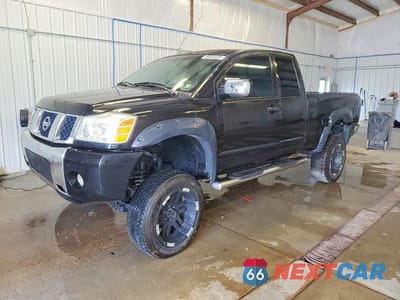 2004 NISSAN TITAN XE 1N6AA06B14N503102 - główne zdjęcie licytacji z USA - miniatura