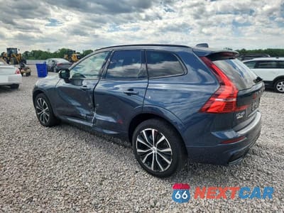 Drugie zdjęcie samochodu z przodu: 2025 VOLVO XC60 PLUS VIN:YV4M12RC9S1043611 - miniatura