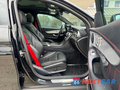 Piąte zdjęcie samochodu w środku: 2022 MERCEDES-BENZ GLC 43 4MATIC AMG VIN:W1N0G6EB6NV369943 - miniatura