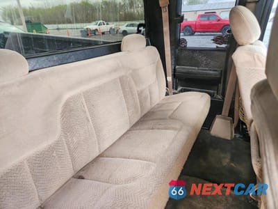 Zdjęcie 10 z 13 samochodu: 1996 CHEVROLET GMT-400 K1500 VIN:2GCEK19R8T1232992 - miniatura
