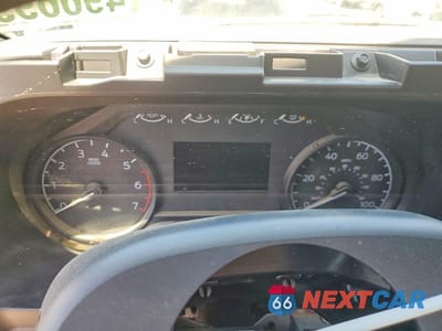 Zdjęcie 9 z 12 samochodu: 2024 FORD F250 SUPER DUTY VIN:1FTBF2BAXREC61144 - miniatura