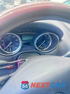 Zdjęcie 8 z 14 samochodu: 2011 MERCEDES-BENZ GL 450 4MATIC VIN:4JGBF7BE6BA688314 - miniatura