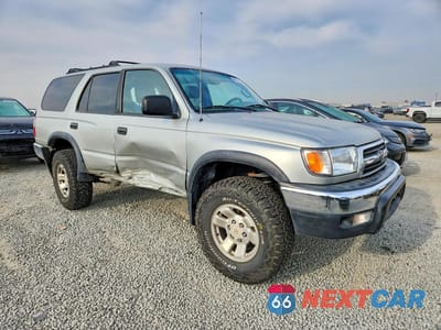 Czwarte zdjęcie samochodu z boku: 1999 TOYOTA 4RUNNER BASE VIN:JT3HM84R6X0036983 - miniatura