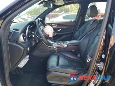 Zdjęcie 7 z 13 samochodu: 2018 MERCEDES-BENZ GLC 300 VIN:WDC0G4JB2JV104863 - miniatura