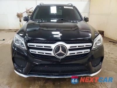 Piąte zdjęcie samochodu w środku: 2017 MERCEDES-BENZ GLS 550 4MATIC VIN:4JGDF7DE1HA790358 - miniatura