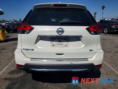 Zdjęcie 6 z 13 samochodu: 2017 NISSAN ROGUE SL VIN:5N1AT2MT5HC781986 - miniatura