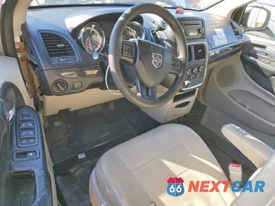Zdjęcie 8 z 13 samochodu: 2014 DODGE GRAND CARAVAN SE VIN:2C7WDGBG5ER360818 - miniatura