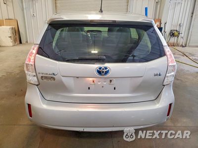 Zdjęcie 6 z 13 samochodu: 2012 TOYOTA PRIUS V TWO VIN:JTDZN3EU9C3100851 - miniatura