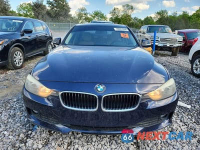 Piąte zdjęcie samochodu w środku: 2014 BMW 320 I VIN:WBA3B1G52ENS78064 - miniatura