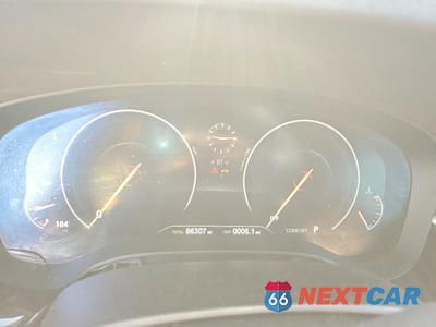 Zdjęcie 9 z 11 samochodu: 2019 BMW 540 I VIN:WBAJE5C55KWW06353 - miniatura