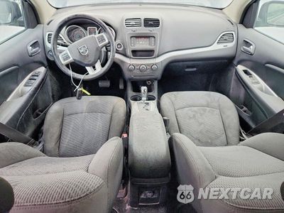 Zdjęcie 8 z 13 samochodu: 2017 DODGE JOURNEY CROSSROAD VIN:3C4PDCGGXHT626189 - miniatura