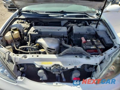 Zdjęcie 11 z 11 samochodu: 2005 TOYOTA CAMRY LE VIN:4T1BE30K55U634199 - miniatura