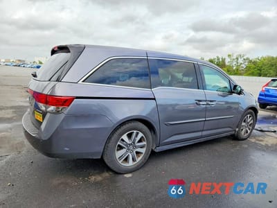 Trzecie zdjęcie samochodu z tyłu: 2015 HONDA ODYSSEY TOURING VIN:5FNRL5H99FB027898 - miniatura