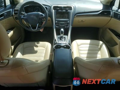 Zdjęcie 8 z 12 samochodu: 2016 FORD FUSION SE VIN:3FA6P0HD2GR394517 - miniatura