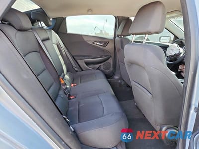 Zdjęcie 10 z 12 samochodu: 2018 CHEVROLET MALIBU LT VIN:1G1ZD5ST7JF104234 - miniatura