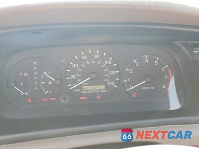 Zdjęcie 9 z 11 samochodu: 1998 TOYOTA CAMRY LE VIN:JT2BG22KXW0253116 - miniatura