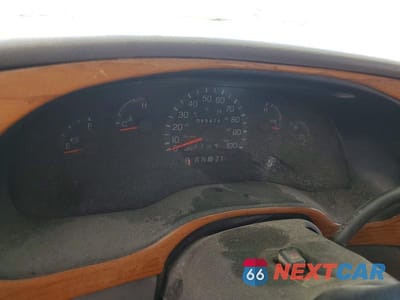 Zdjęcie 8 z 10 samochodu: 1999 FORD ECONOLINE E450 SUPER DUTY CUTAWAY VAN RV VIN:1FDXE40SXXHB08478 - miniatura