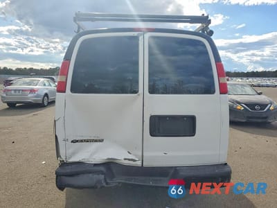 Zdjęcie 6 z 13 samochodu: 2008 CHEV EXPRESS G3500 VIN:1GCHG35K181228430 - miniatura