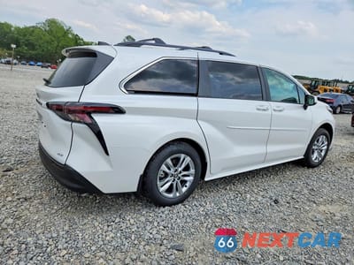 Trzecie zdjęcie samochodu z tyłu: 2026 TOYOTA SIENNA XLE 7-PASSENGER VIN:5TDYSKFC5TS251981 - miniatura
