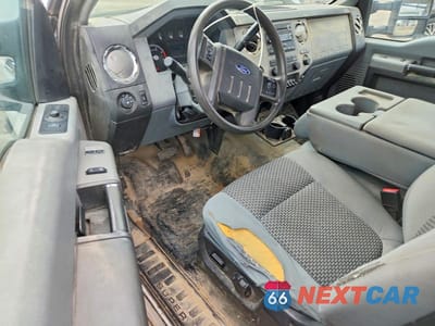 Zdjęcie 8 z 12 samochodu: 2014 FORD F350 SUPER DUTY VIN:1FDBF3ET4EEB35967 - miniatura