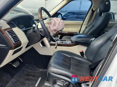 Zdjęcie 7 z 13 samochodu: 2013 LAND ROVER RANGE ROVER SUPERCHARGED VIN:SALGS2EF8DA122826 - miniatura