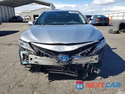 Piąte zdjęcie samochodu w środku: 2022 TOYOTA CAMRY LE VIN:4T1C31AKXNU582632 - miniatura