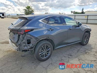 Trzecie zdjęcie samochodu z tyłu: 2023 LEXUS NX 350 BASE VIN:JTJAGCEZ6P5005075 - miniatura