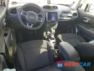Zdjęcie 8 z 11 samochodu: 2023 JEEP RENEGADE LATITUDE VIN:ZACNJDB13PPP19101 - miniatura