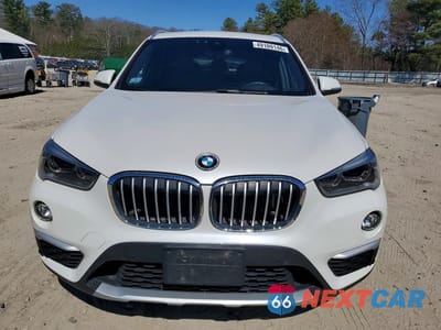 Piąte zdjęcie samochodu w środku: 2017 BMW X1 XDRIVE28I VIN:WBXHT3C37H5F79865 - miniatura