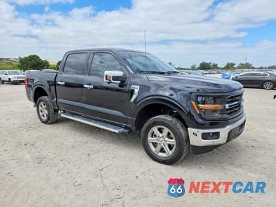 Czwarte zdjęcie samochodu z boku: 2024 FORD F150 XLT VIN:1FTEW3KP2RKE89020 - miniatura