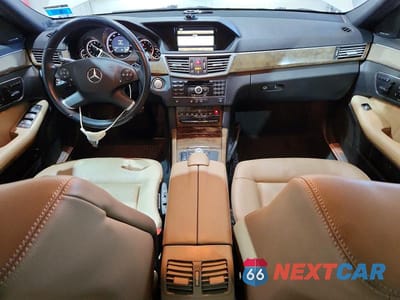 Zdjęcie 8 z 12 samochodu: 2010 MERCEDES-BENZ E 350 4MATIC VIN:WDDHF8HB1AA065804 - miniatura