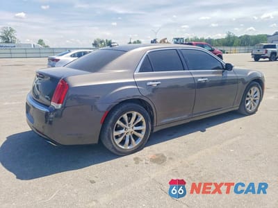 Trzecie zdjęcie samochodu z tyłu: 2016 CHRYSLER 300C VIN:2C3CCAKG7GH261771 - miniatura
